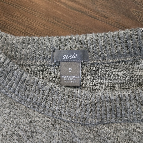 Aerie Crew Neck Cozy Gray Soft Knit Lightweight XS Sweater - Picture 9 of 9